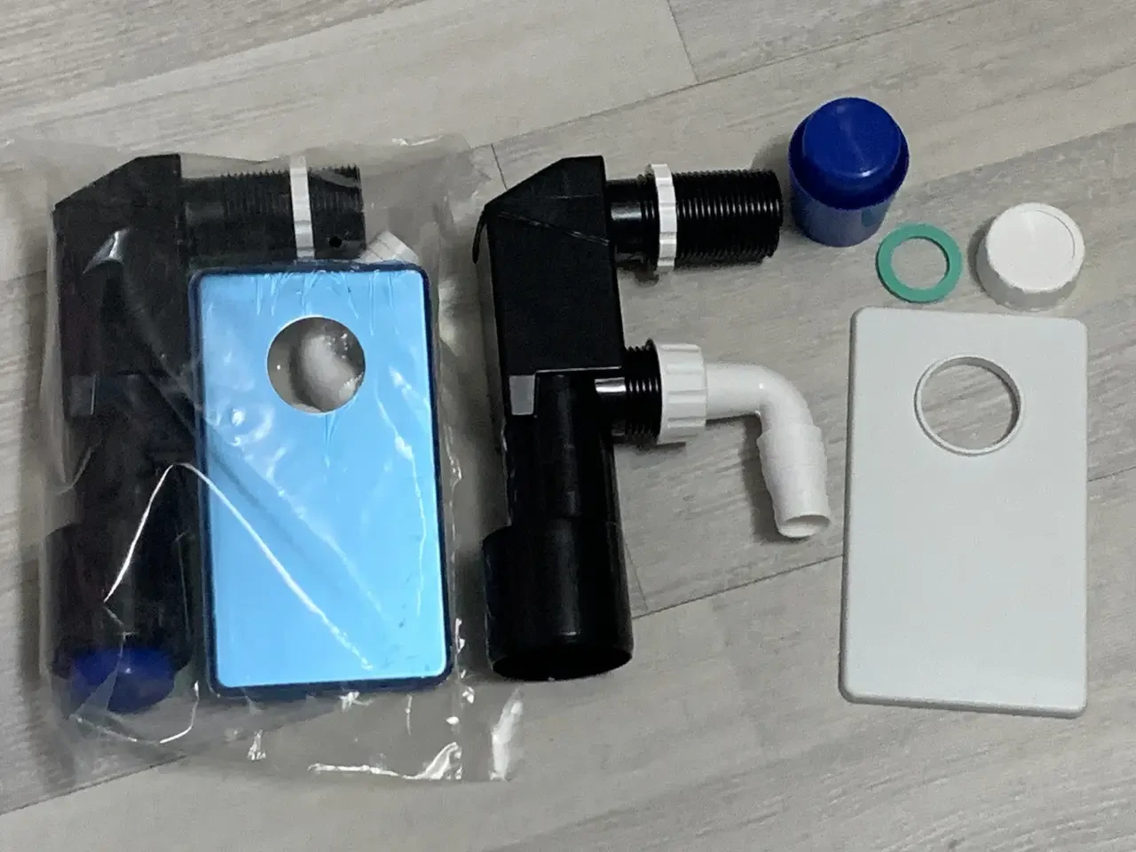 Сифон BONOMINI CRIOLLO для пральної або посудомийної машини (в асортименті)