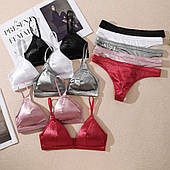 Атласний комплект білизни бралет та стрінги