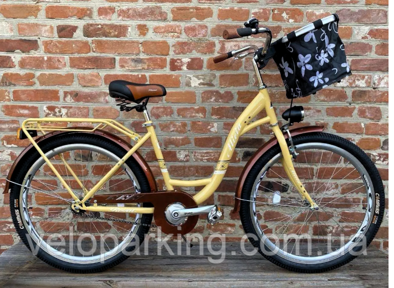 Міський дорожній 26 Alicia (Україна) жіночий велосипед Харків Royal з кошиком і фарою
