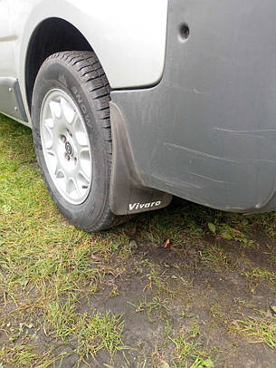 Задні бризковики (комплект) для Opel Vivaro 2001-2015 рр, фото 3
