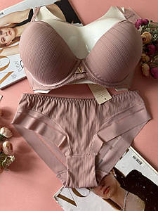 Комплект жіночої нижньої білизни на чашку В коричневий