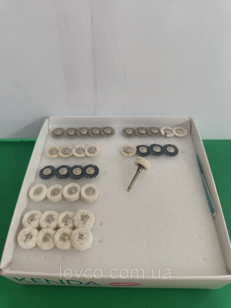 ЩІТОЧКИ І ПУХОВКИ ЛІКАРСЬКІ ДЛЯ КУТОВОГО НАКОНЕЧНИКА КИТАЙ, фото 1