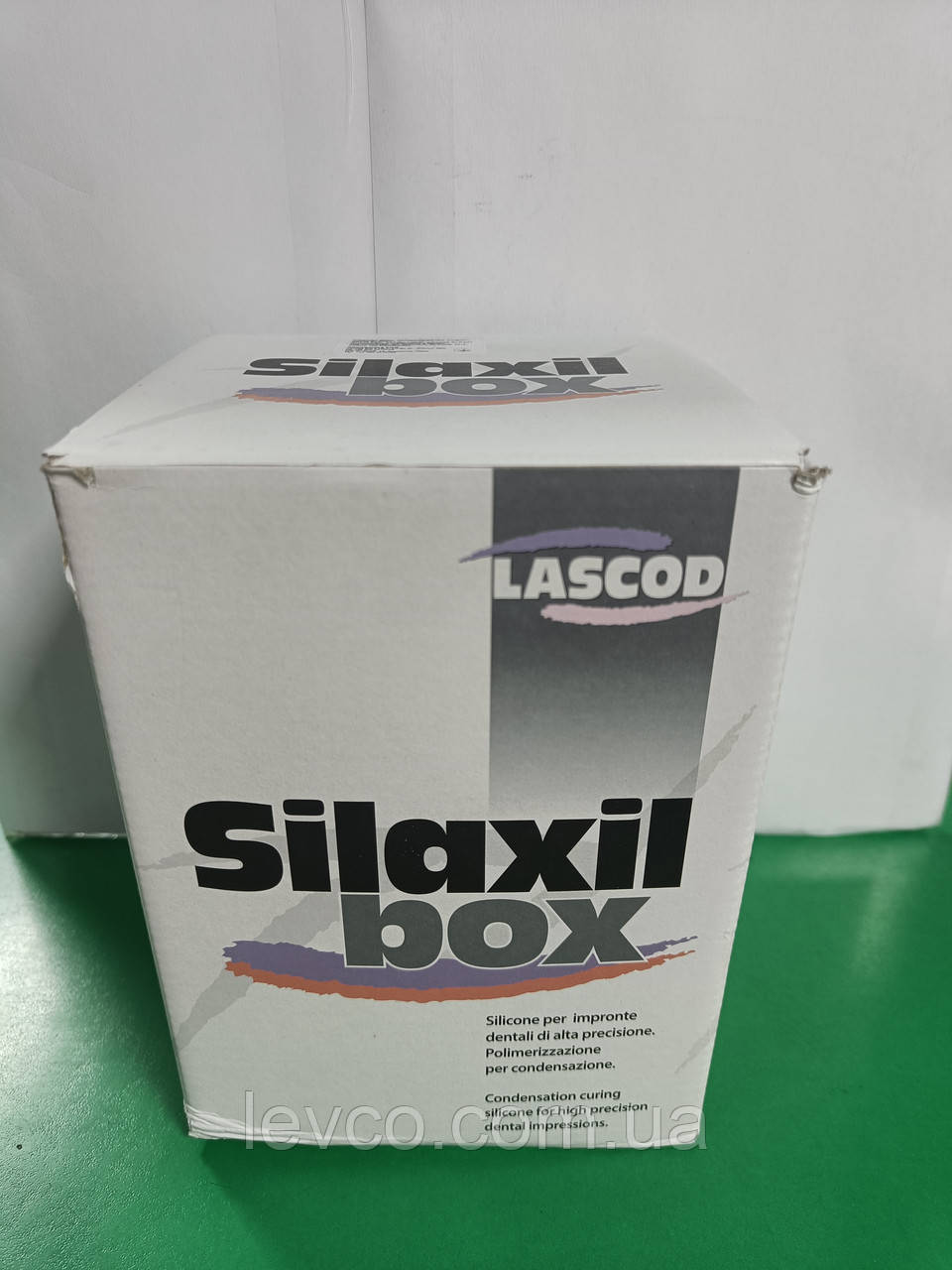 SILAXIL BOX (СІЛАКСІЛ ) СИЛІКОНОВА ВІДБИТКОВА МАСА НАБІР 900 МЛ БАЗА 140 МЛ КОРЕГ. 60 МЛ АКТИВАТОР ІТАЛІЯ АКЦ, фото 1