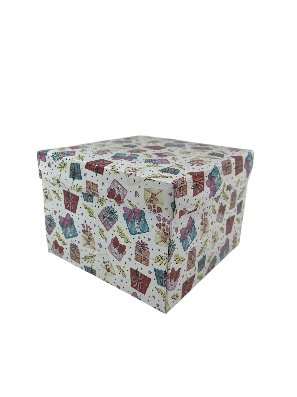 Коробка подарункова, 14*14*10 см, 1 шт. подарунки та серця