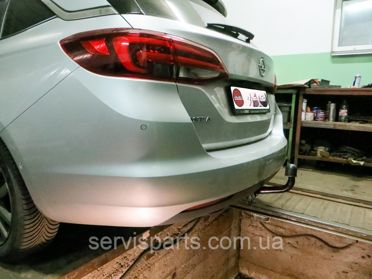Фаркоп Opel Astra K Sports Tourer 2016-2022 (Опель Астра К універсал) без підрізу бампера