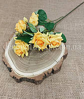 Гілка троянди дрібної кущової гостролистої. 50см. Жовта