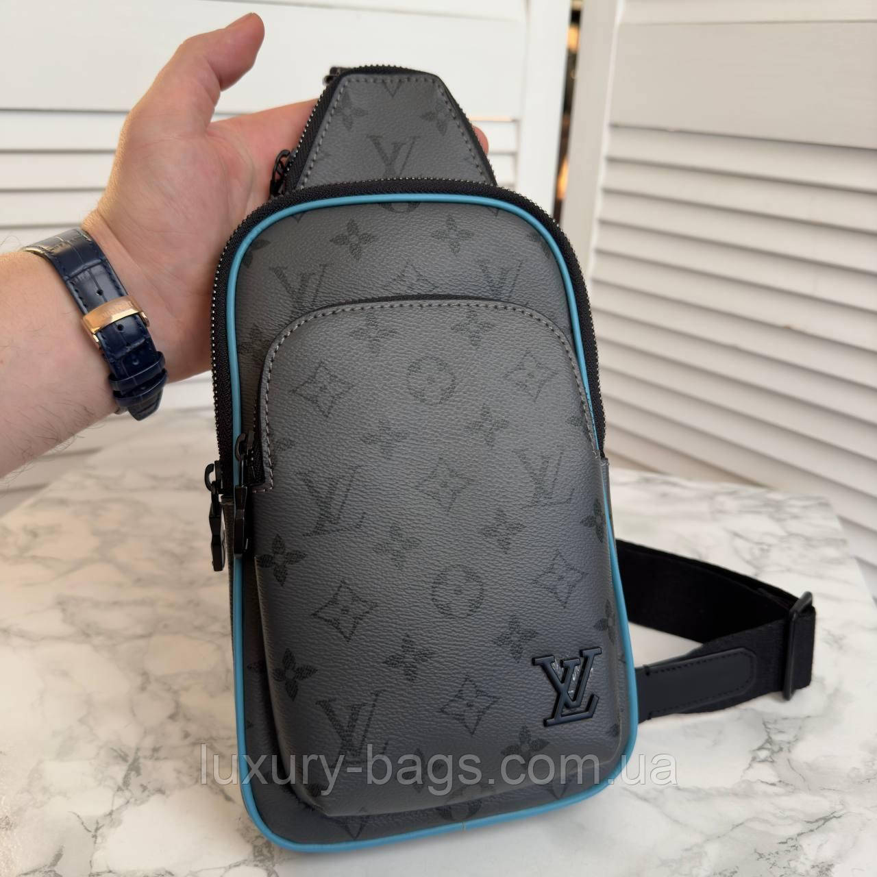 Чоловіча модна сумка-слінг Louis Vuitton Avenue