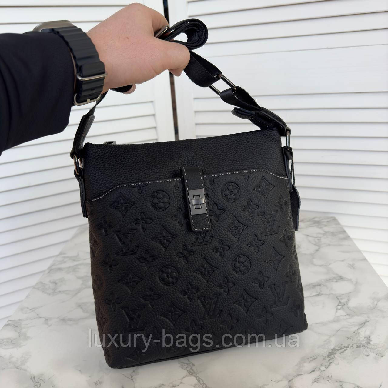 Крута чоловіча сумка через плече Louis Vuitton