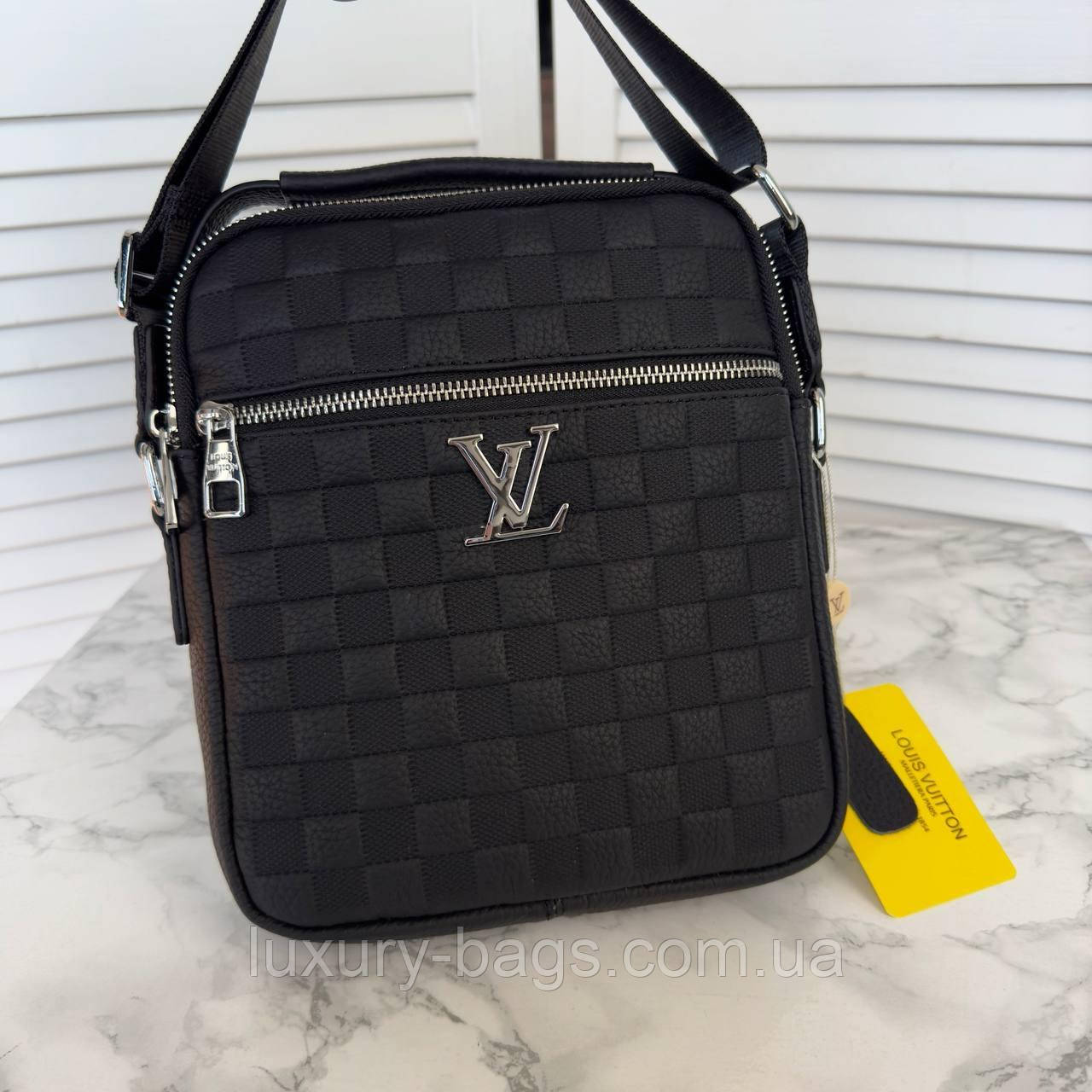 Стильна чоловіча сумка-барсетка Louis Vuitton