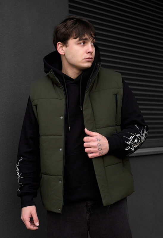 Чоловіча демісезонна жилетка Staff kovy green