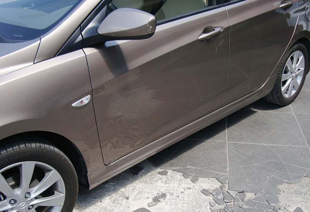 Бокові пороги DPT (чорний глянець) для Hyundai Accent 2011-2017 рр від VLF комп., фото 1