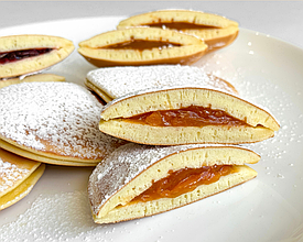 ПАНКЕЙКИ – ЛІНИВІ ПОНЧИКИ: улюблений рецепт! 🥞
