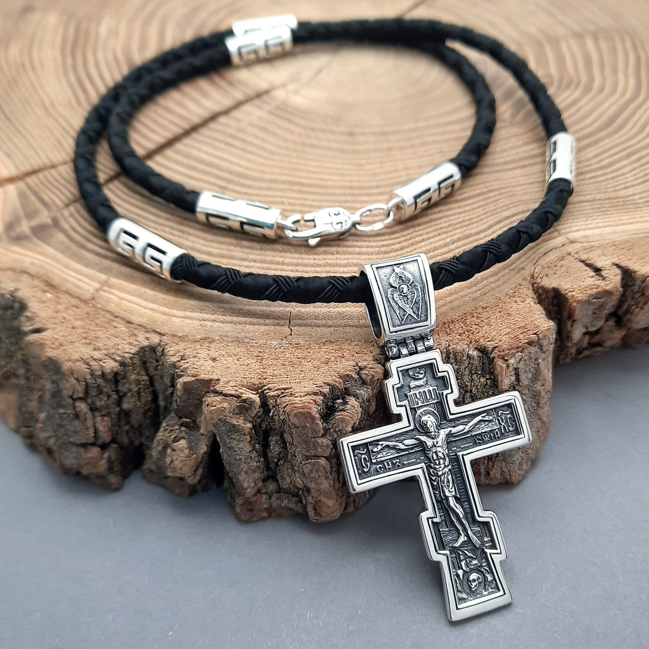 Срібний комплект "Шлях Світла" шовковий шнурок зі срібними вставками та хрестик, фото 1