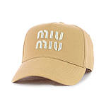 Жіноча кепка трекер