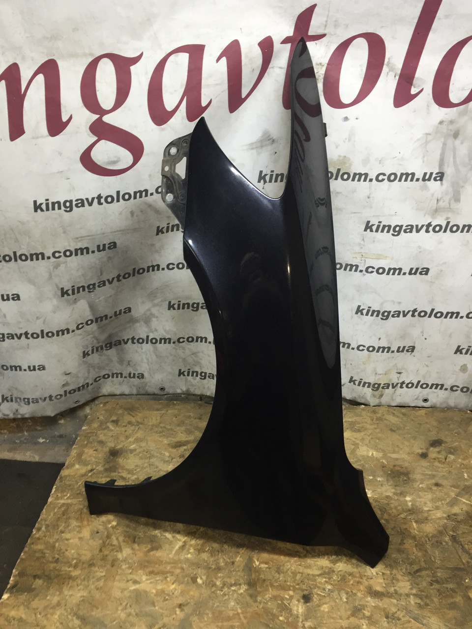 Крило переднє ліве Skoda Octavia A5 колір 9910 1Z0821105C, фото 1