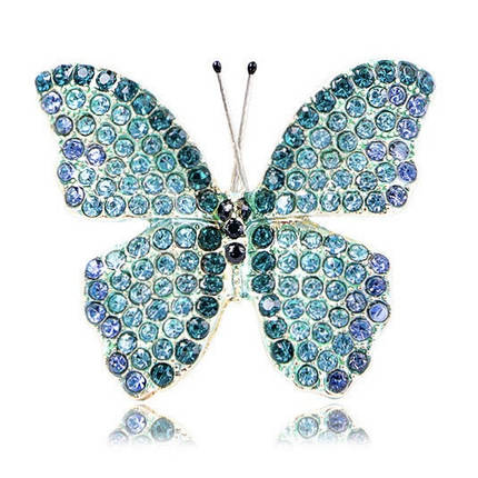 Брошка на золотистій основі метелик із бірюзовими та блакитними кришталевими стразами розмір 35х30 мм, фото 1