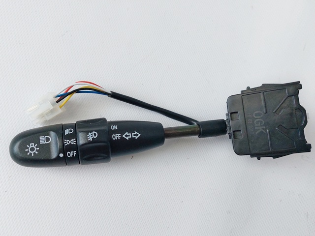 Перемикач поворотів і птф Chevrolet Aveo (Китай) 96540684