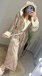 Халат теплий жіночий довгий бежевий з капюшоном і вушками