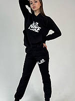 Жіночий спортивний костюм Nike чорний