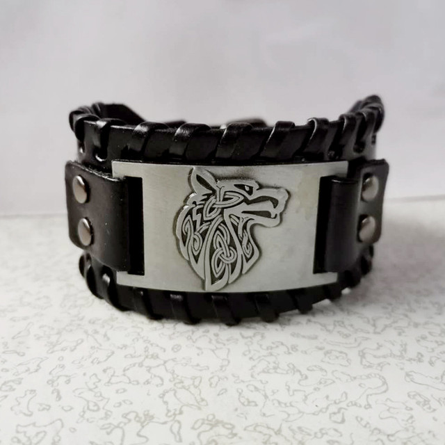 Браслет мужской кожаный Wolf Power Silver широкий Браслет мужской кожаный Wolf Power Silver широкий