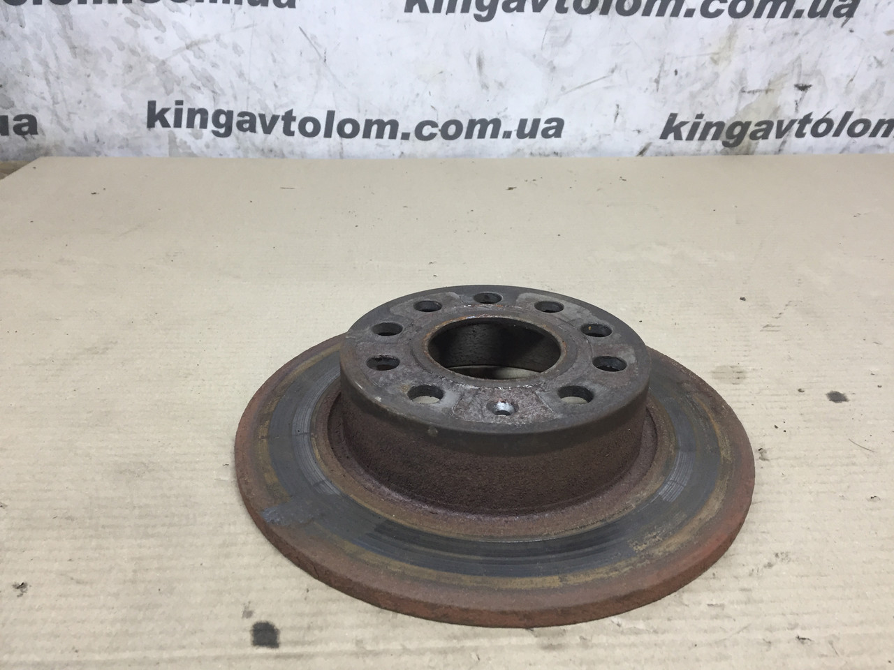 Тормозний диск задній Skoda Octavia A5 1K0615601AB, фото 1