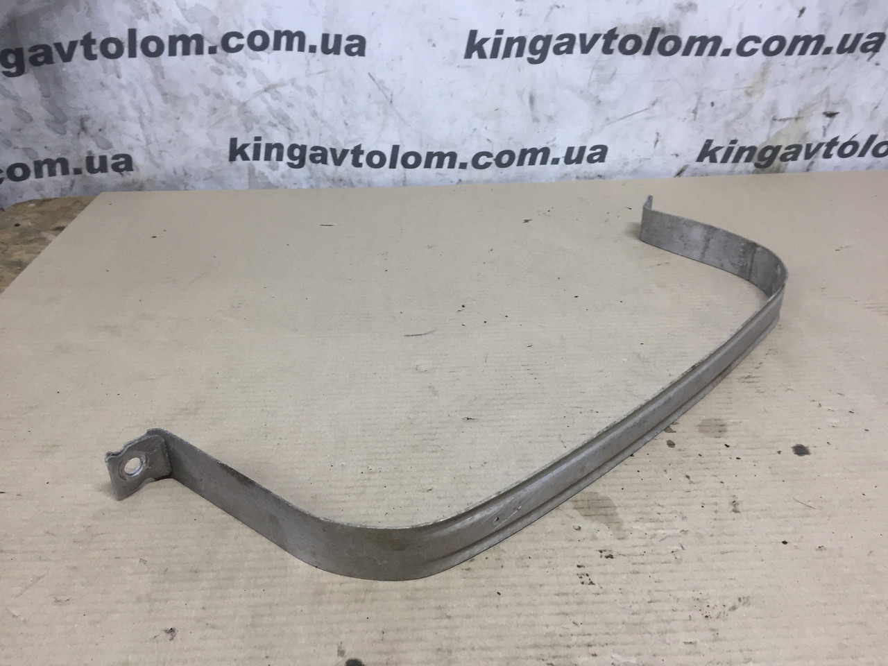 Хомут бака Skoda Octavia A5 1K0201656C, фото 1