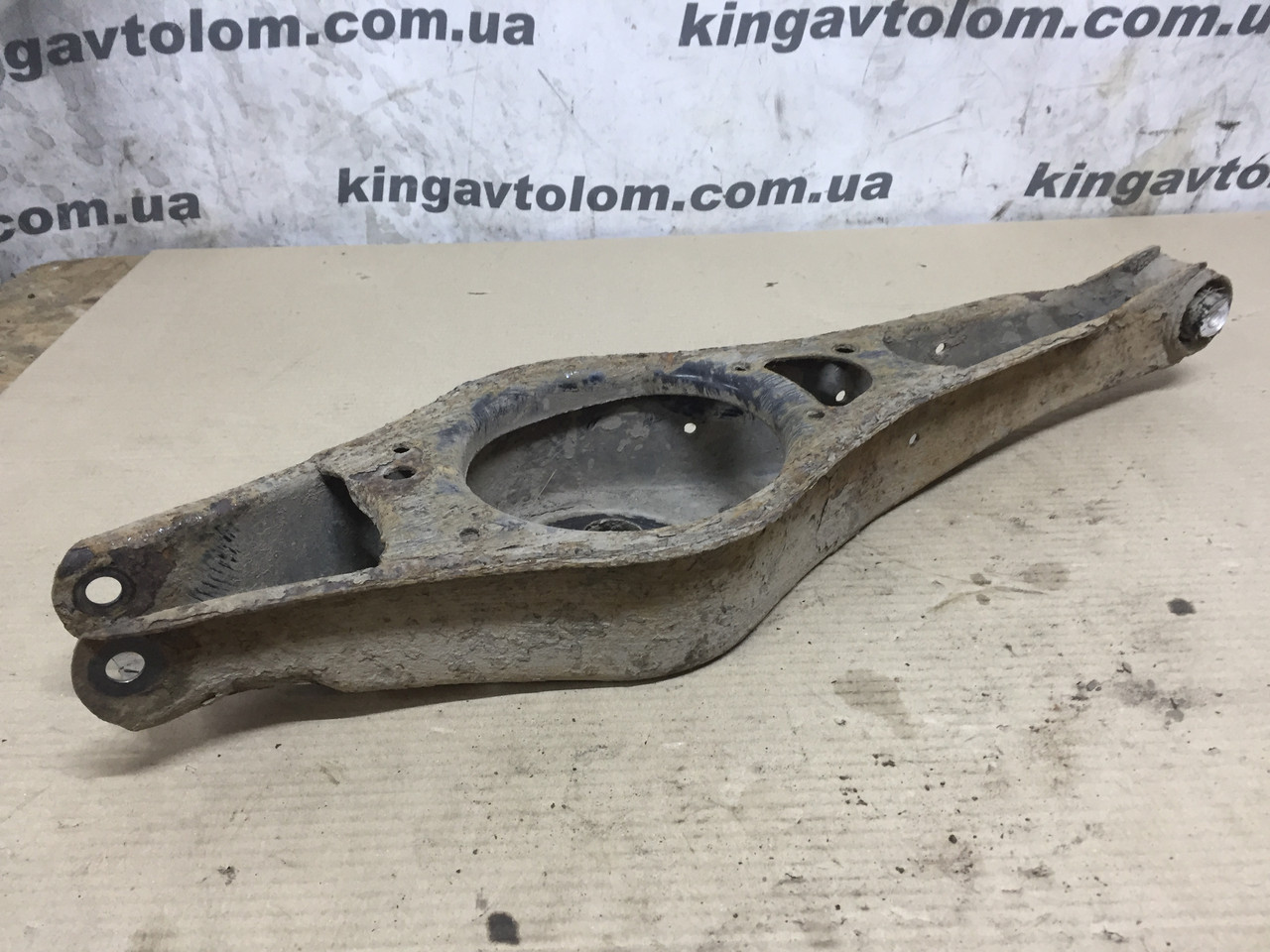 Ричаг задній під пружину Skoda Octavia A5 1K0505311AB, фото 1