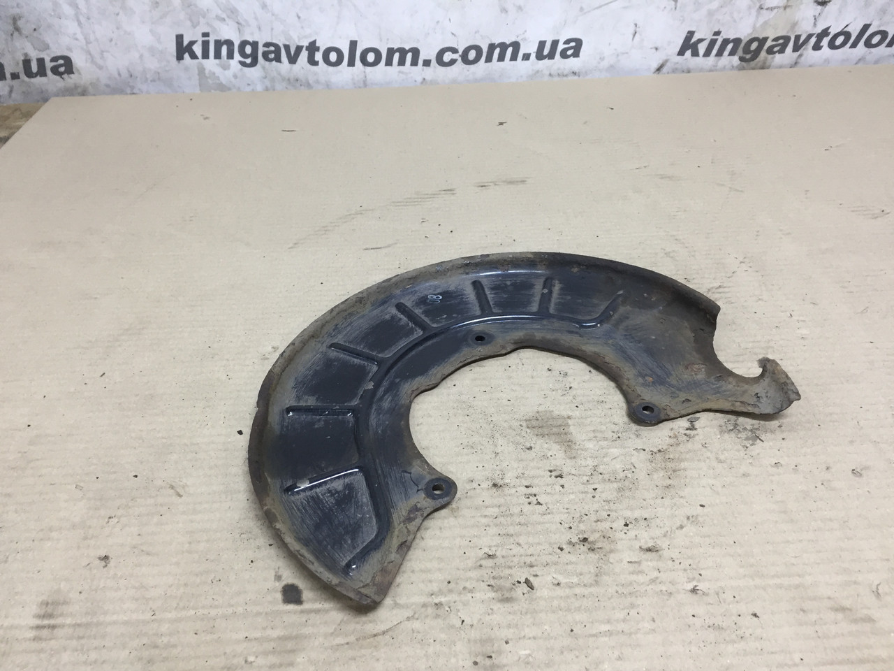 Захист тормозного диска правого переднього Skoda Octavia A5 1K0615312F, фото 1