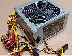 Блок живлення ATX 420W FAN 120мм Logic Power ATX-420W (1x4pin,CPU,2x6+2pin GPU, 2xSATA,4xMOLEX)