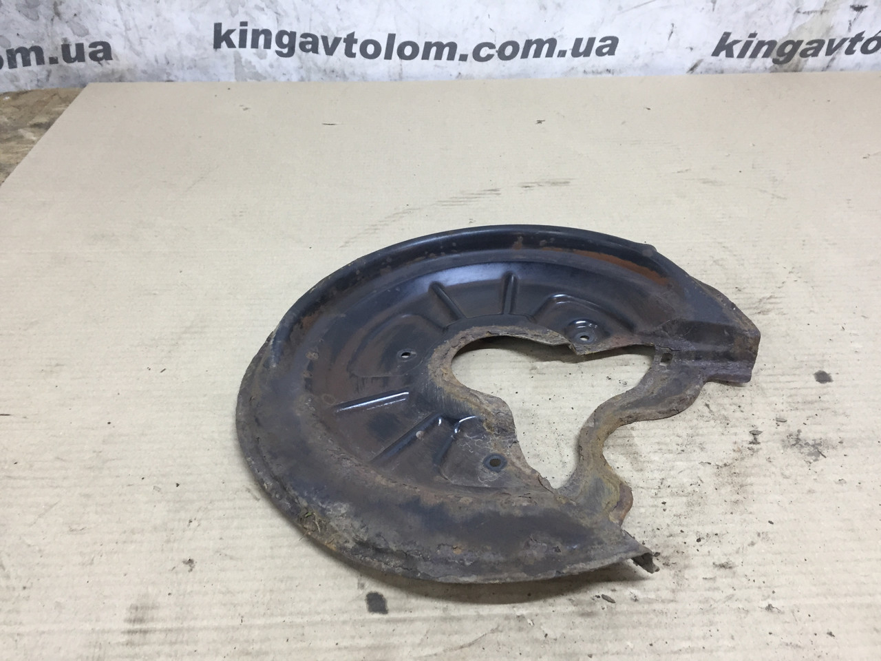 Захист заднього тормозного диска правого Skoda Octavia A5 1K0615612AB, фото 1