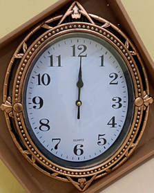Годинник QUARTZ (850)