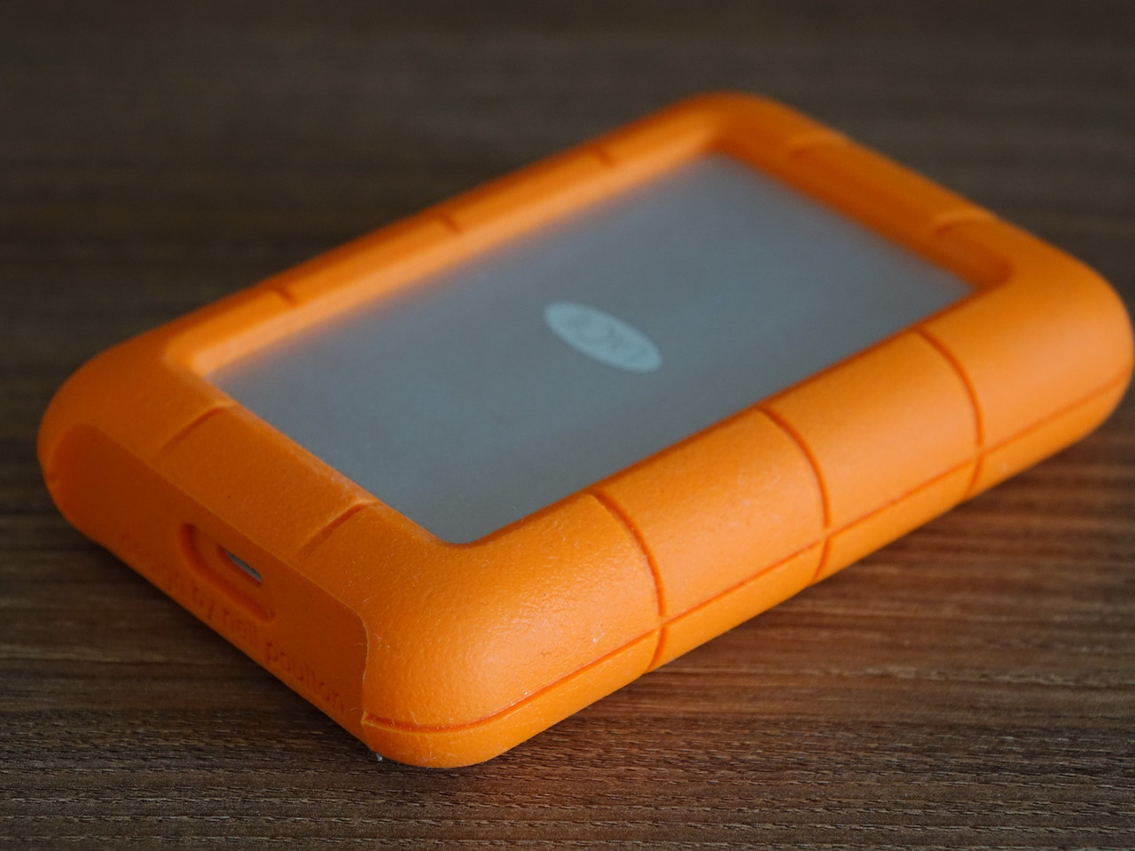 Зовнішній жорсткий диск 4TB LACie Rugged USB-C Thunderbolt LRD0TU6, Пробіг 225 годин, 59 запусків
