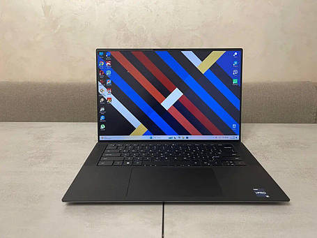Б/в Ноутбук Dell Precision 5570 15.6" 1920x1200| Core i7-12700H| 16 GB RAM| 1000 GB SSD| RTX A2000 8GB, фото 1