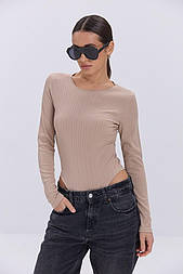 Жіноче боді з плісиронної тканини та довгим рукавом