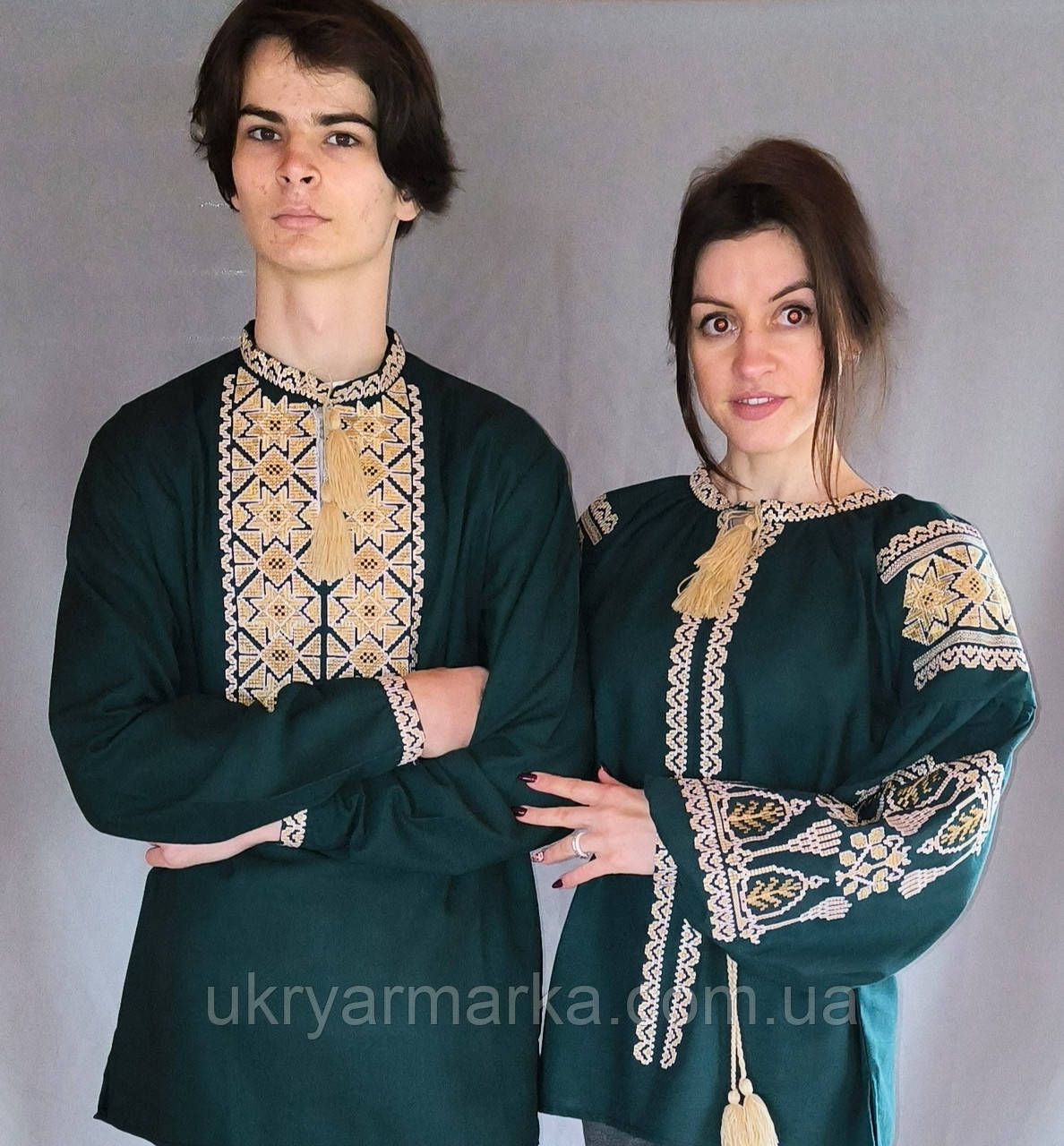 Пара шикарних вишиванок "Королівський малахіт"