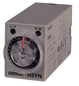 OMRON аналоговий напівпровідниковий таймер H3YN-21 DC24