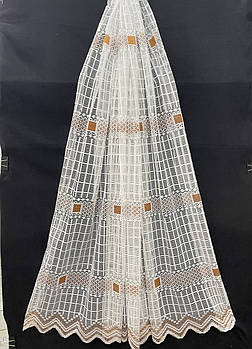 Коротка тюль сітка на метраж, білого кольору з бронзовою вишивкою, висота 1,5 м (136-4)