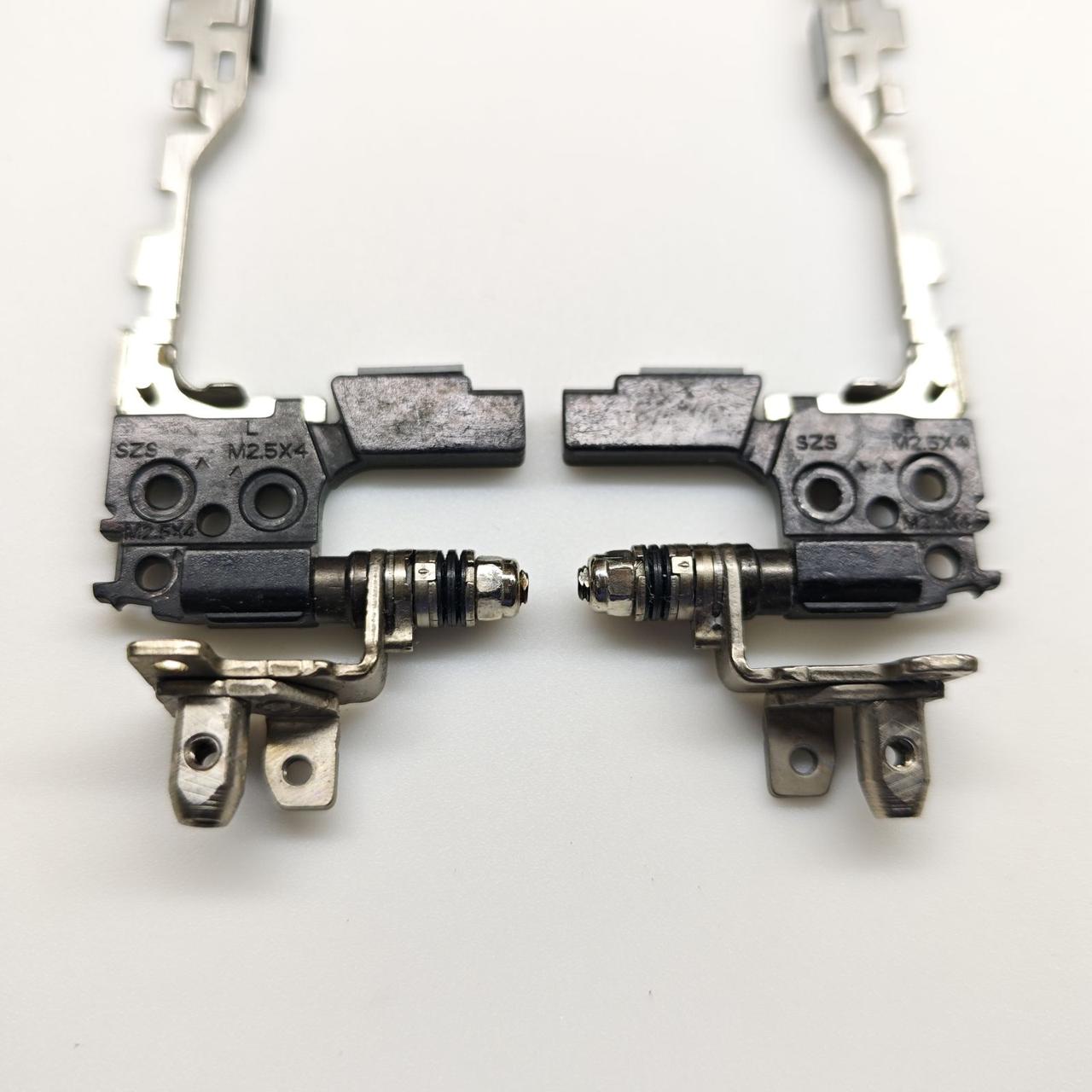 Петли для ноутбука Lenovo ThinkPad P53 (AM1DB000300, AM1DB000100) "Б/У"