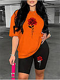 Жіночий літній костюм: футболка вільного крою та велосипедки з принтом, фото 2