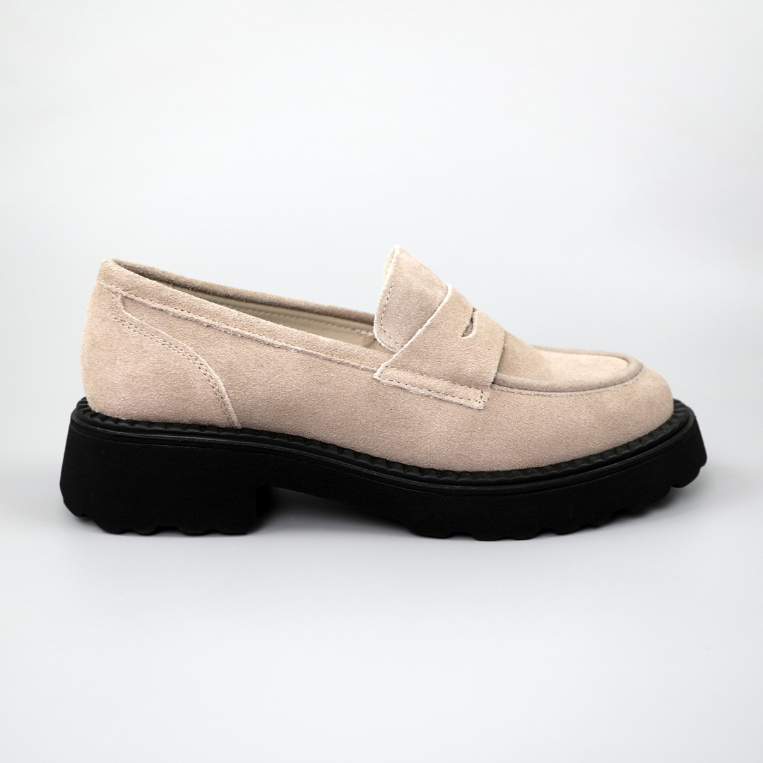 Лофери жіночі замшеві на тракторній підошві 588242 Сірі, фото 1