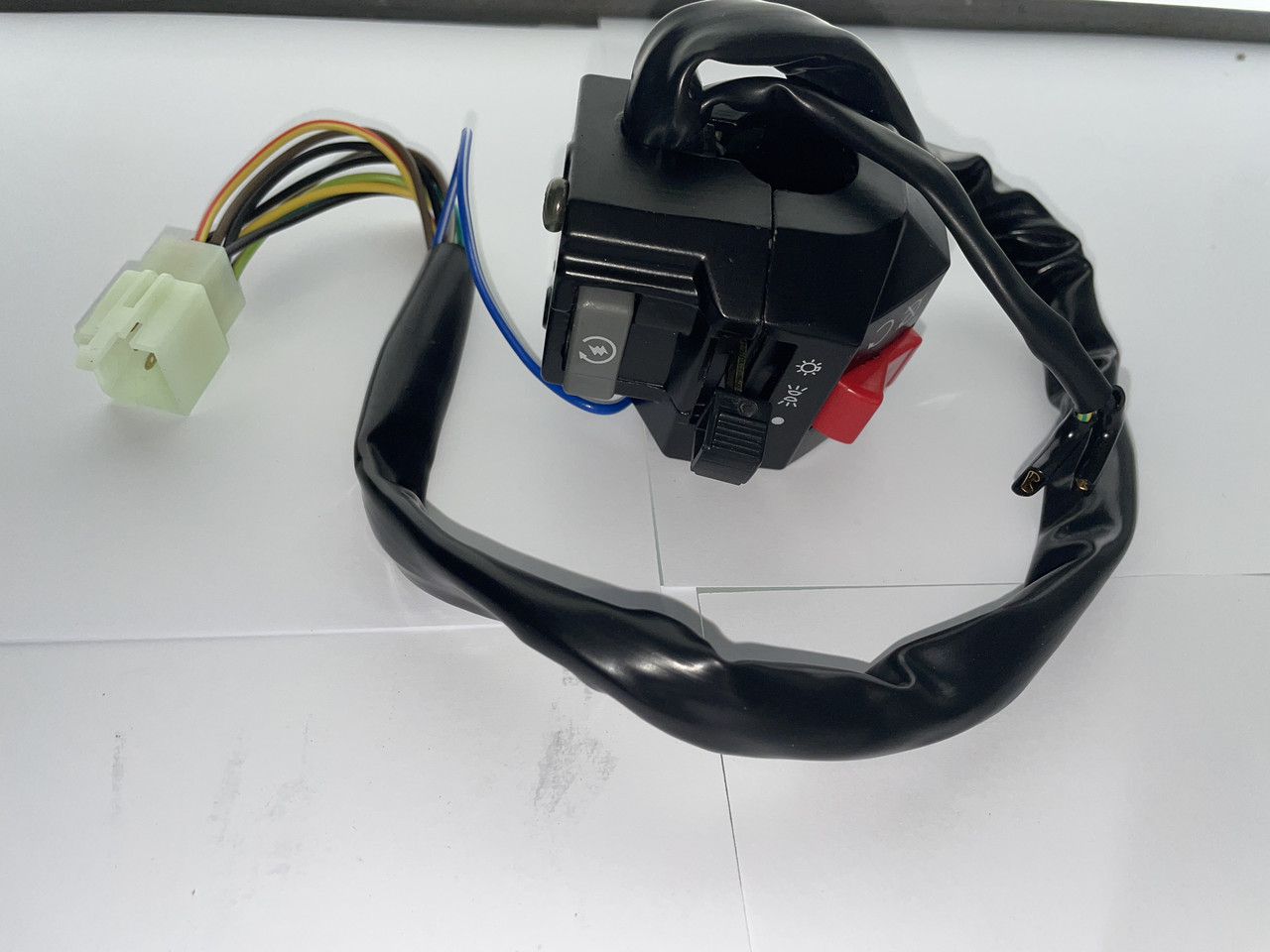 Блок кнопок керма (правий) Zongshen ZS200GS KOMATCU (mod.A)