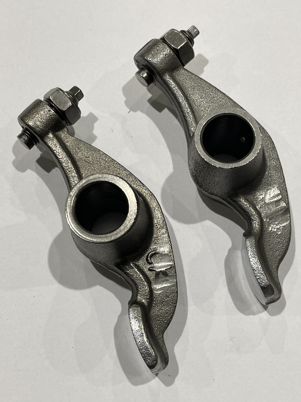Коромисла клапанів (рокери, пара) 4T CB125/150 (голі)