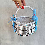 Білий дитячий пасхальний кошик з блакитним зайчиком для хлопчика, фото 7