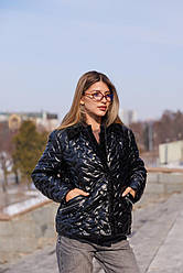 Жіноча чорна стьобана демісезонна комбінована комбінована фірмова куртка