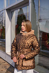 Жіноча якісна демісезонна пряма брендова куртка з капюшоном