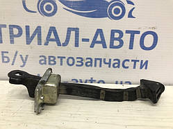 Обмежувач дверей задній правий Mazda 3 BM 2.2 DIESEL 2012 (б/у)