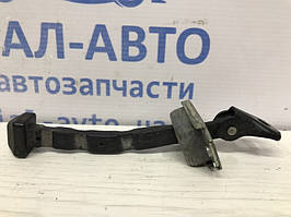 Обмежувач дверей передній лівий Mazda