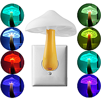 Світильник нічник в розетку з датчиком світла,Гриб DS