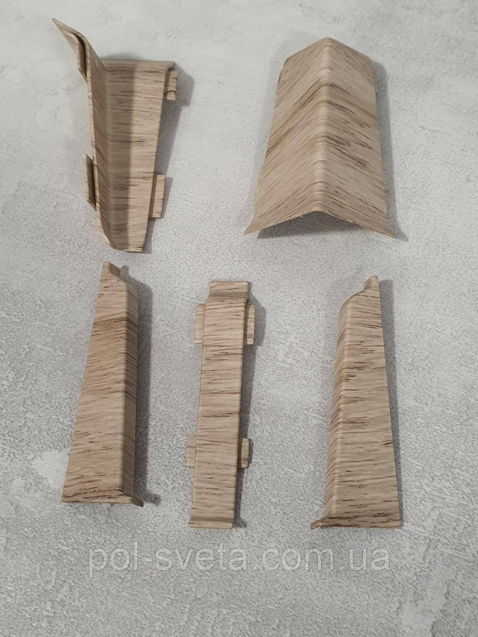 Кут внутрішній до плінтуса ПВХ Grun Holz 70 мм, Дуб Хаскі 014