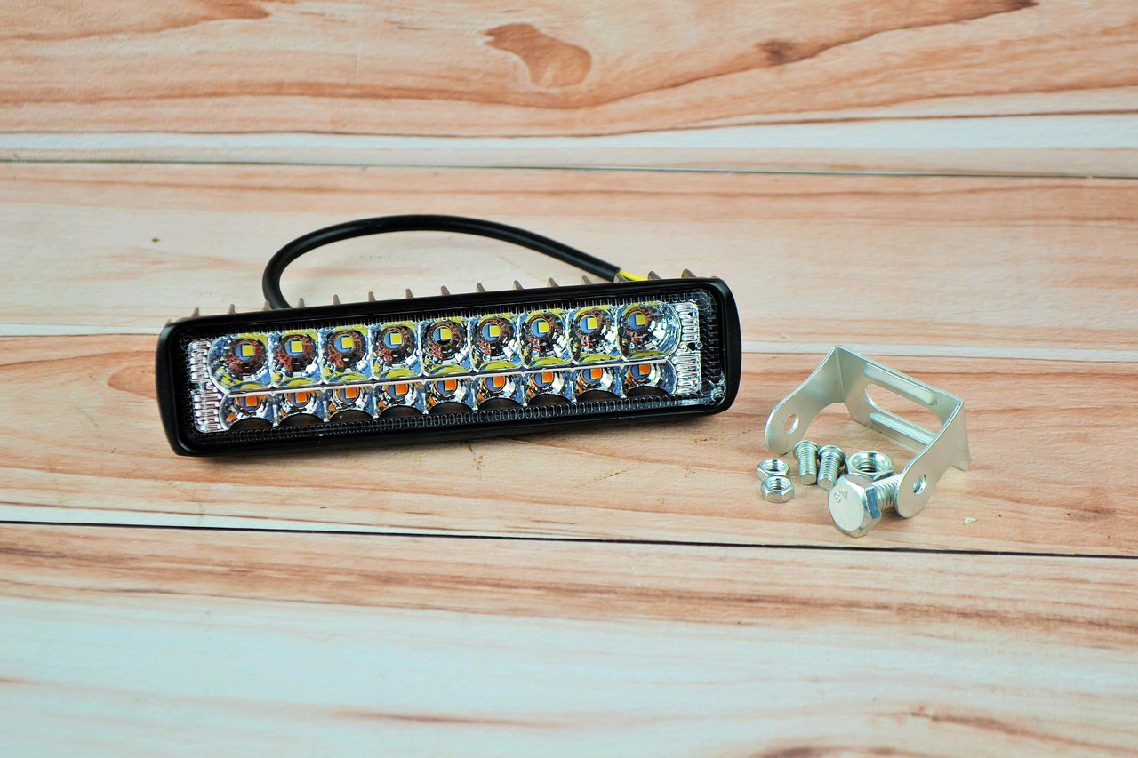 Світлодіодна LED-фара 36 Вт (світлодіоди 2w x18шт + зі стробоскопом) Широкий промінь, фото 1